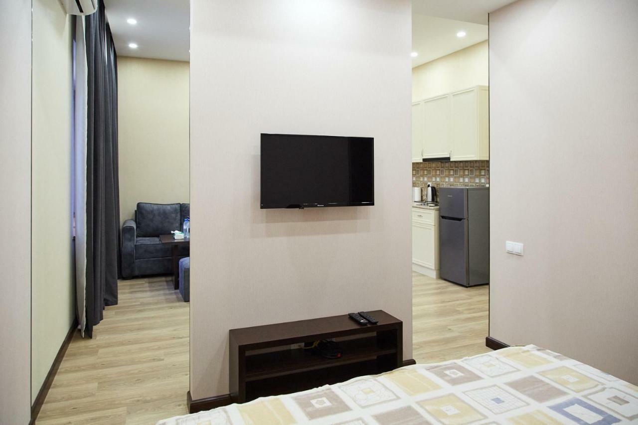 Residence North Avenue Teryan 8. 14 3 エレバン エクステリア 写真